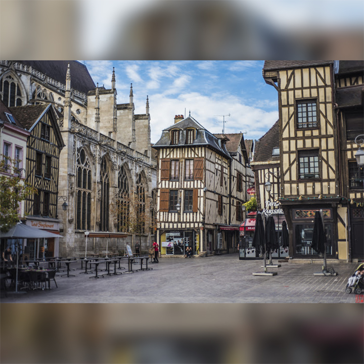 Troyes