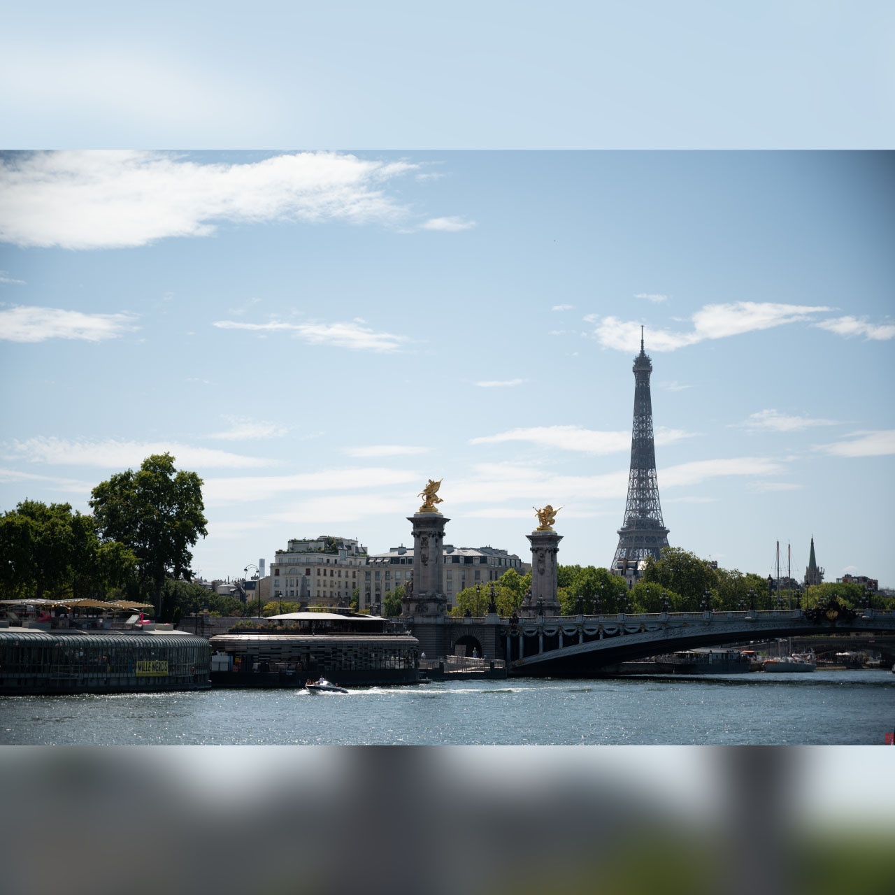 Paris sous le soleil