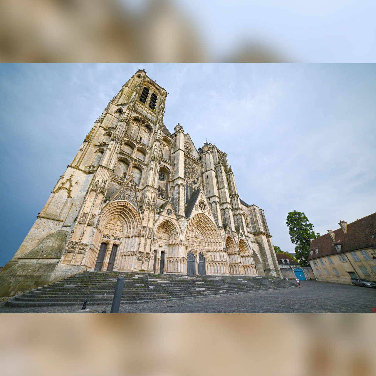 Bourges
