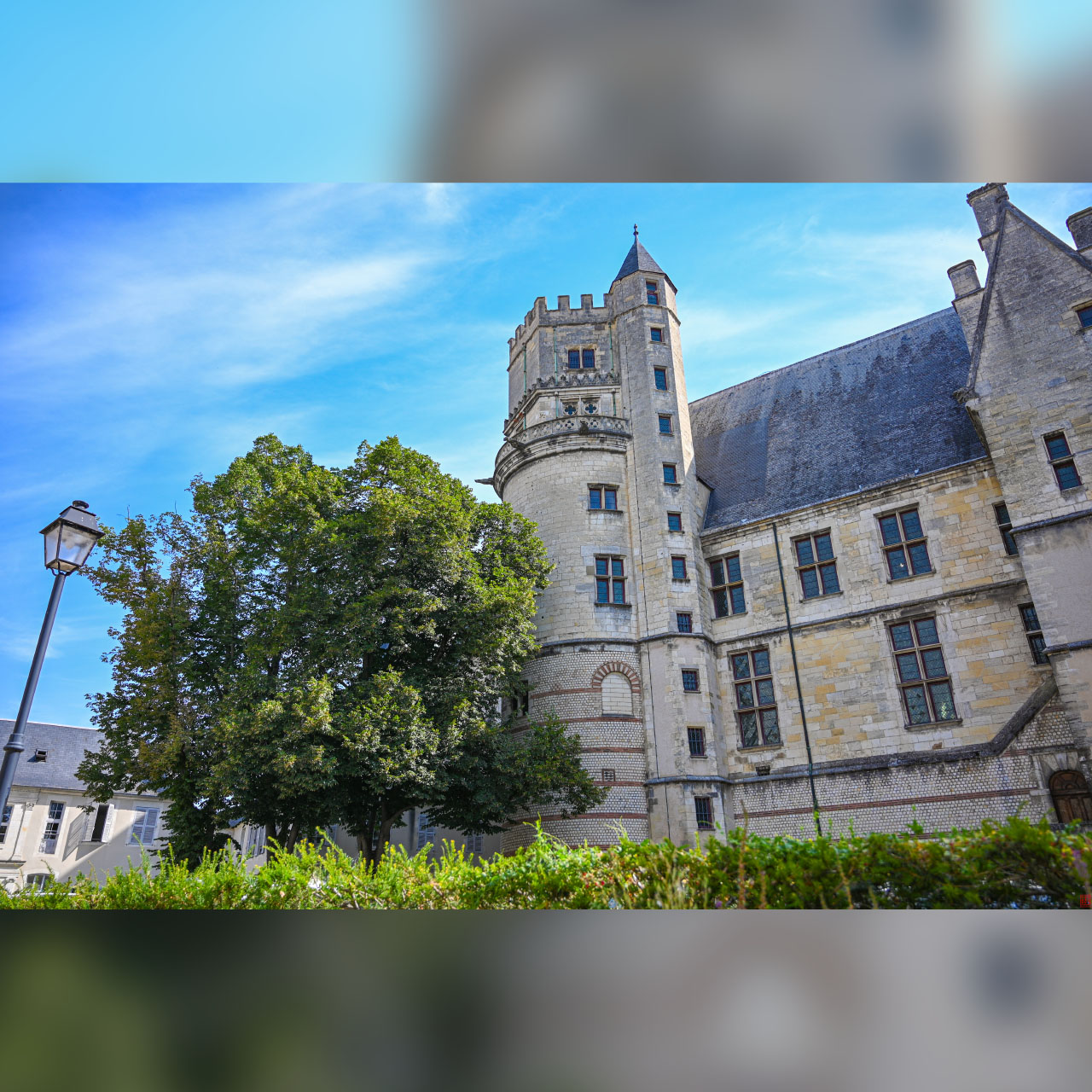 Bourges