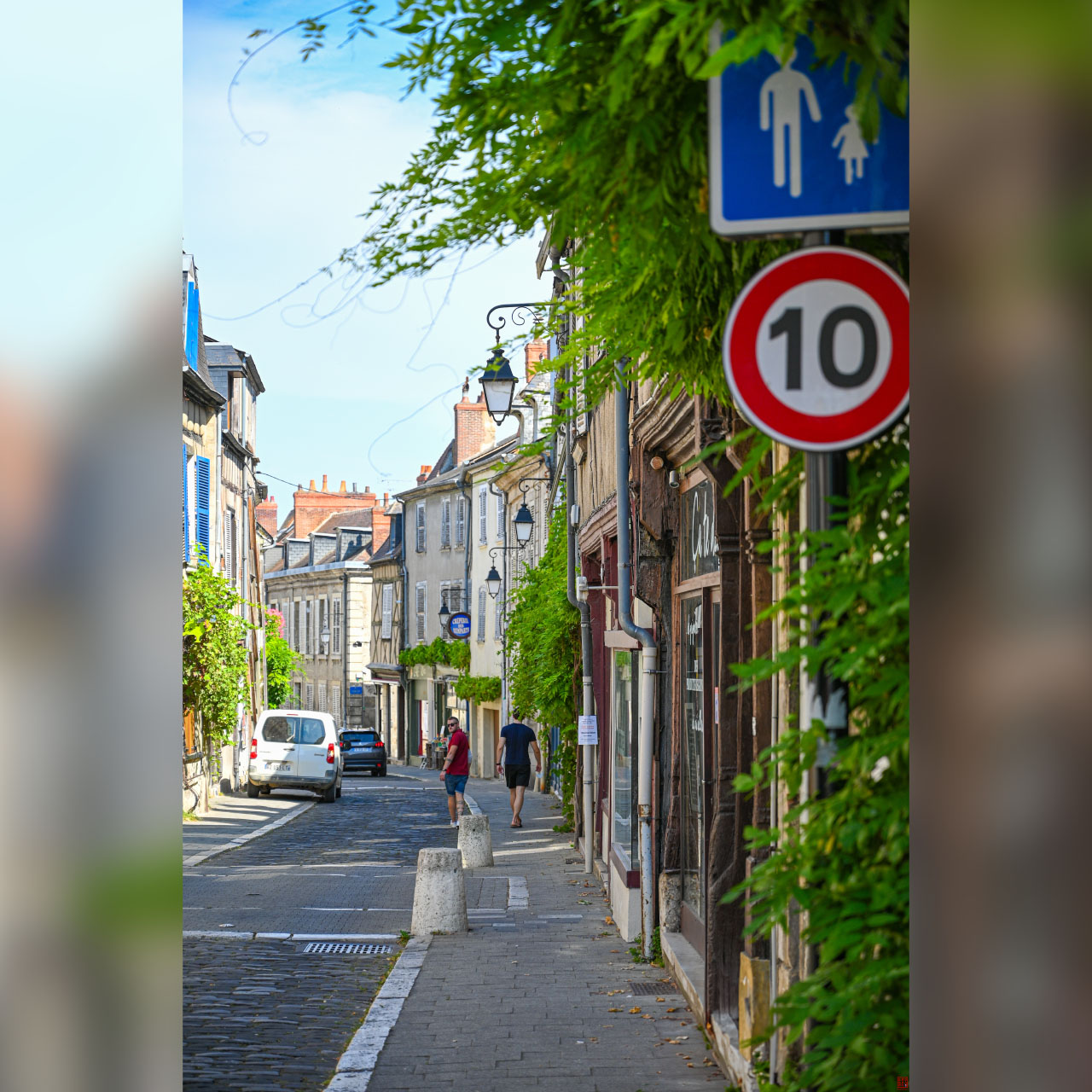 Bourges