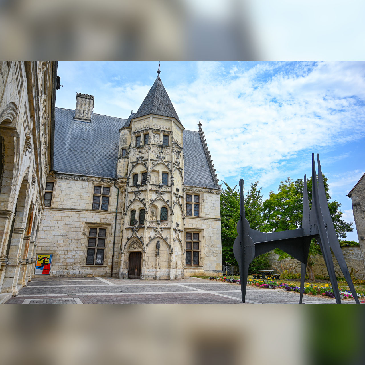 Bourges