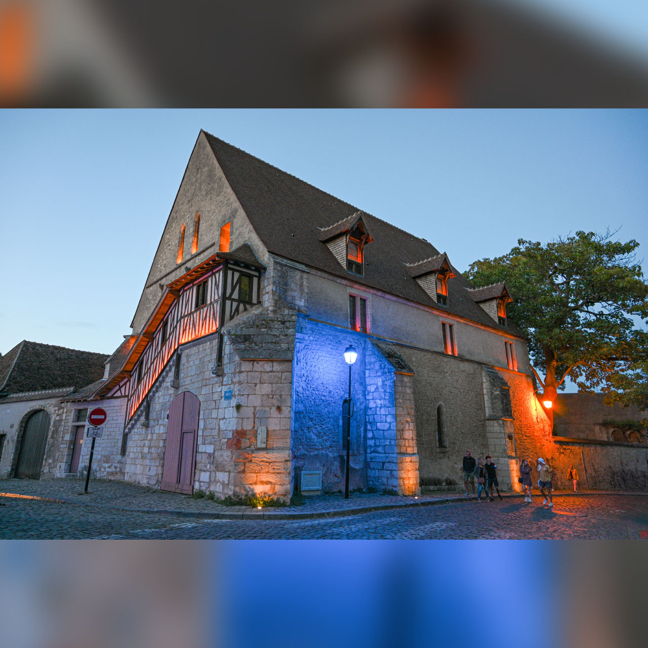 Bourges