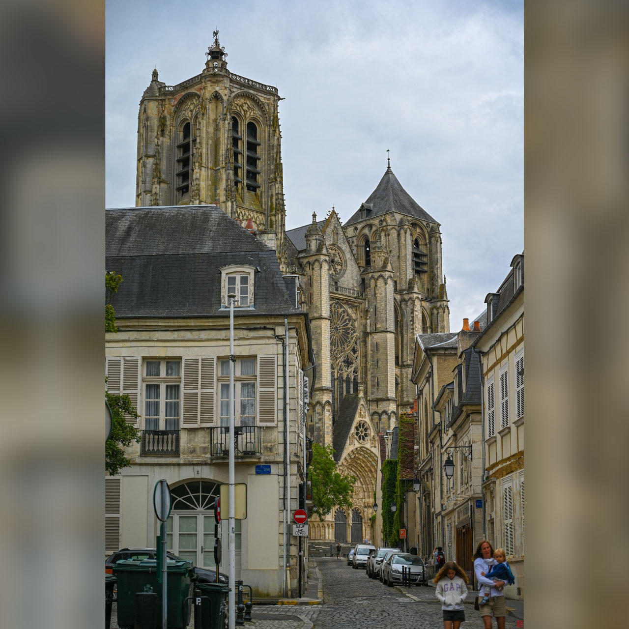 Bourges